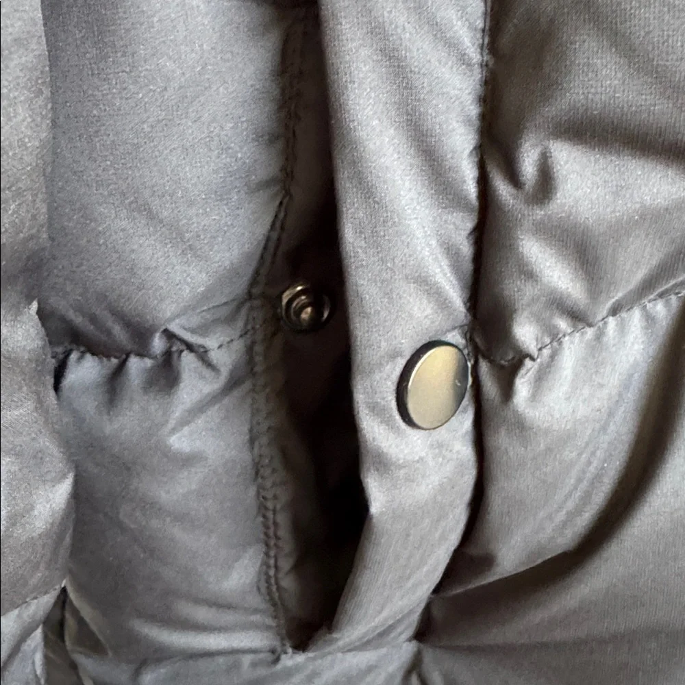 Quince Cropped Puffer Jacket Size Small - Picture 3 of 8